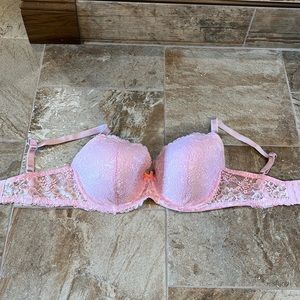 Victoria’s Secret bra